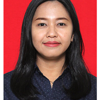 Silvia Kusuma Dewi - Guru TIK